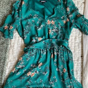 Green Ruffle Wrap Dress from Express - XS